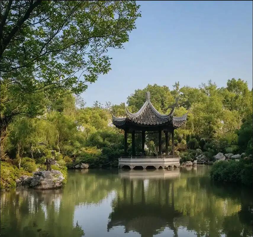 上海卢湾觅珍餐饮有限公司